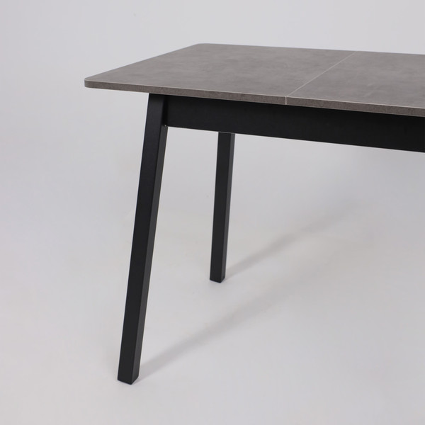 Изображение товара Обеденный стол Мамадома Tirk Radial-94 раздвижной 94-126x64 (дымчатая керамика/черный)
