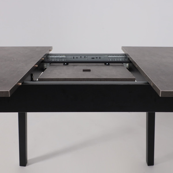 Изображение товара Обеденный стол Мамадома Tirk Radial-94 раздвижной 94-126x64 (дымчатая керамика/черный)