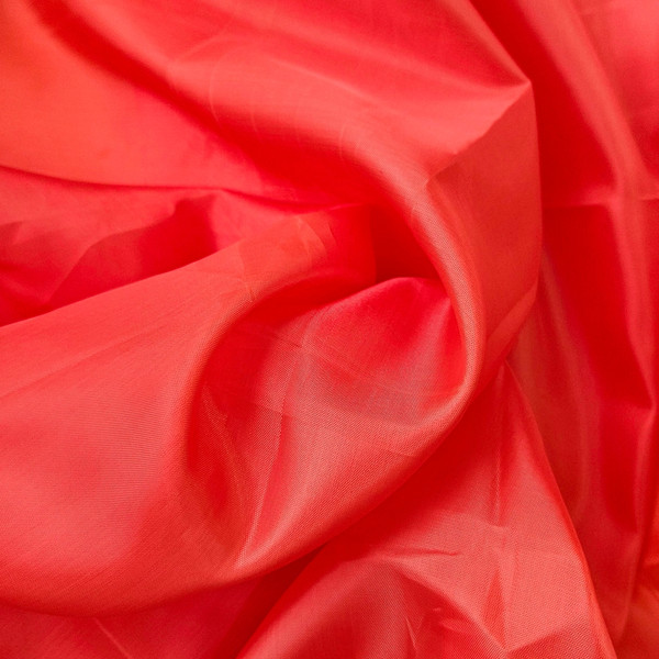 Изображение товара Ткань для творчества Sentex Ткань подкладочная ПТ 200x150 190Т 100%ПЭ 47 гр/м2 (красный)