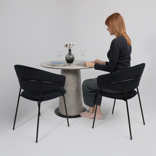 Изображение товара Обеденный стол LEPREMO AV 2317 МДФ+керамика 900 (серый матовый Carmen Light Grey/черный+HPL бетао)