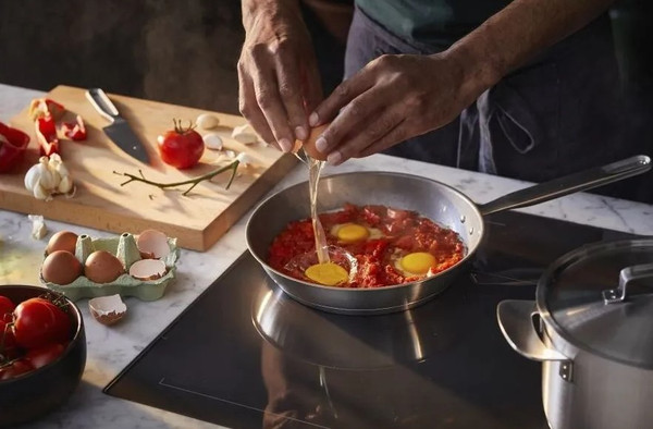 Изображение товара Сковорода Fiskars All Steel / 1064744