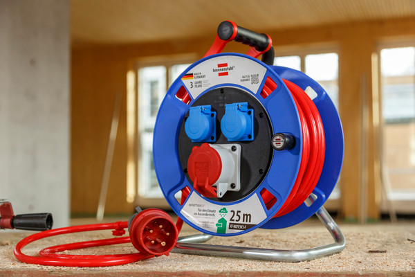 Изображение товара Удлинитель на катушке Brennenstuhl 1182770010