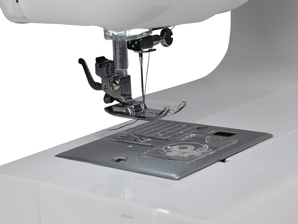 Изображение товара Швейная машина Leader Breeze