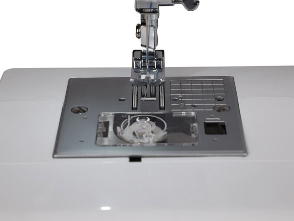 Изображение товара Швейная машина Leader Breeze