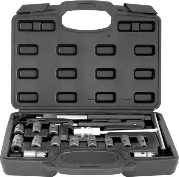 Изображение товара Набор автоинструмента Thorvik DICS17 (17 предметов)