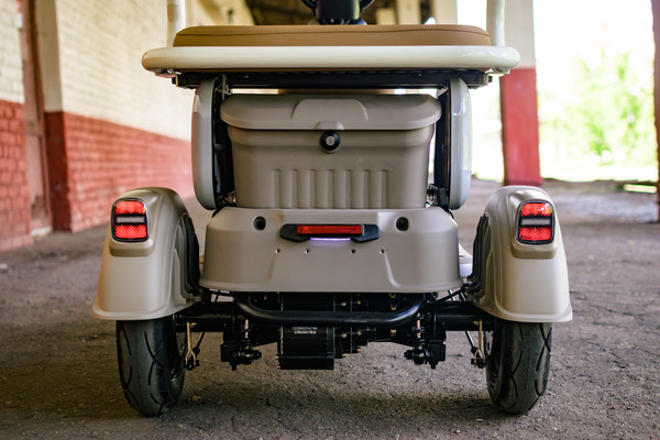 Изображение товара Электроскутер AVM CITY 650 (серый)