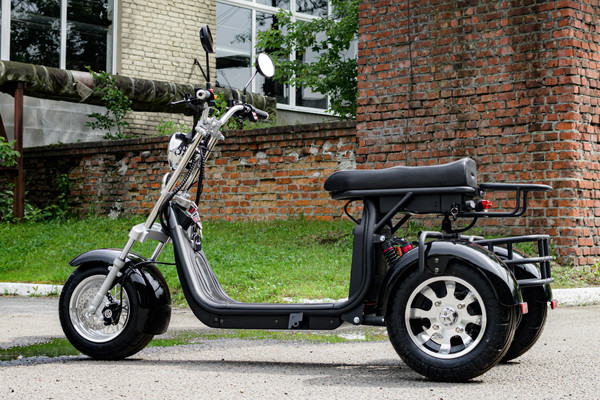 Изображение товара Электроскутер AVM Citycoco Axel 2000 (черный)