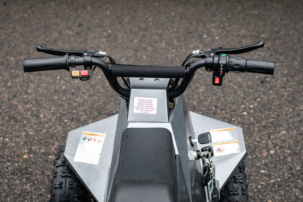 Изображение товара Электроквадроцикл AVM Cybertruck