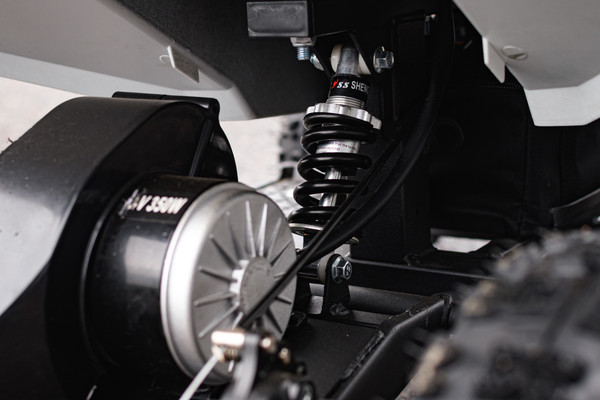 Изображение товара Электроквадроцикл AVM Cybertruck