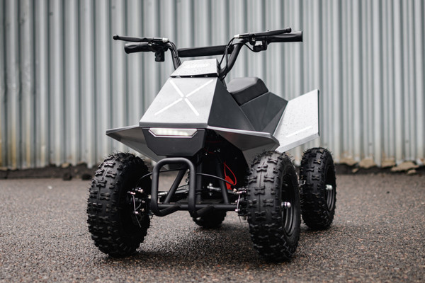 Изображение товара Электроквадроцикл AVM Cybertruck