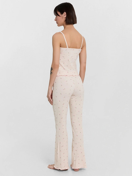 Изображение товара Комплект домашней одежды Mark Formelle 592336 (р.164/170-92-98, цветы на кремовом)