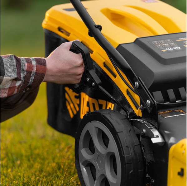 Изображение товара Газонокосилка бензиновая Denzel GLR-510SP-ZS / 58825