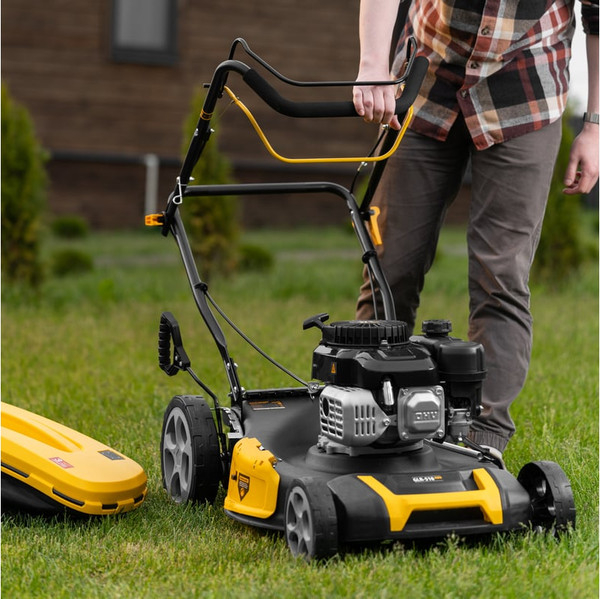 Изображение товара Газонокосилка бензиновая Denzel GLR-510SP-ZS / 58825