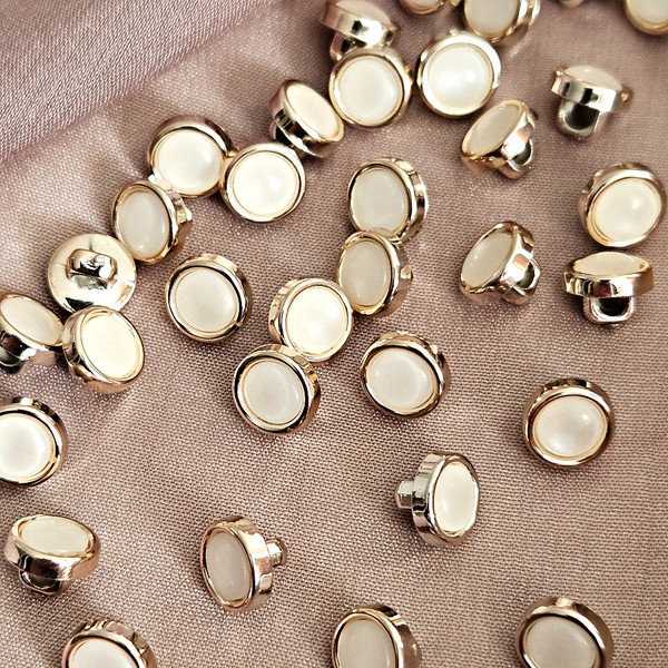 Изображение товара Набор пуговиц Sentex PN-0928 8 (12шт, белый/золото)