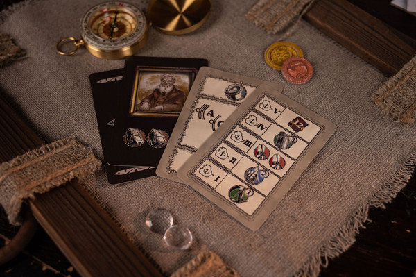 Изображение товара Настольная игра Crowd Games Путешествие Дарвина 16256