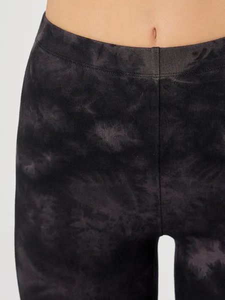 Изображение товара Шорты спортивные Mark Formelle 332284 (р.164/170-106, разводы на черном-1)