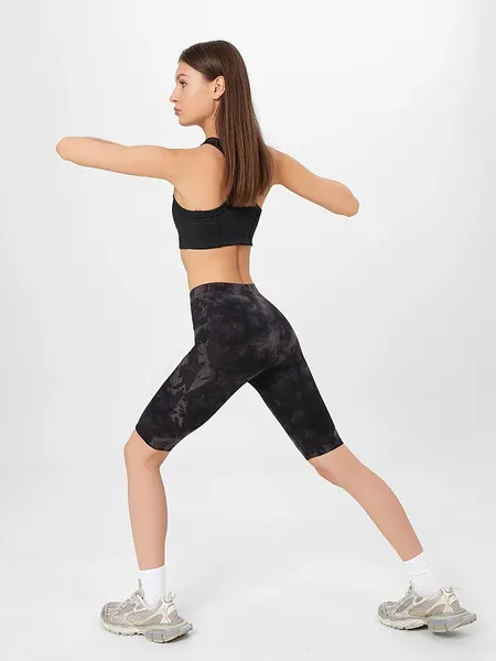 Изображение товара Шорты спортивные Mark Formelle 332284 (р.164/170-106, разводы на черном-1)