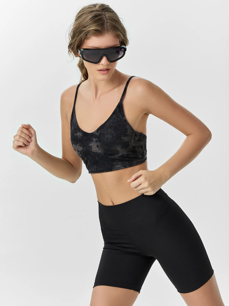 Изображение товара Топ спортивный Mark Formelle 302918 (р.164/170-96-102, разводы на черном-1)