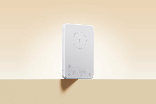 Изображение товара Портативное зарядное устройство Xiaomi Magnetic Power Bank 5000mAh / BHR9303GL
