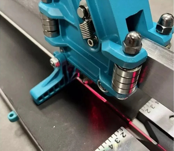 Изображение товара Плиткорез ручной BIHUI 1200мм / TCS1200