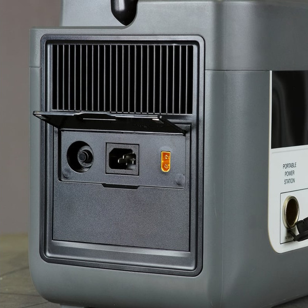 Изображение товара Портативная зарядная станция Fubag AS 2400i (46705)