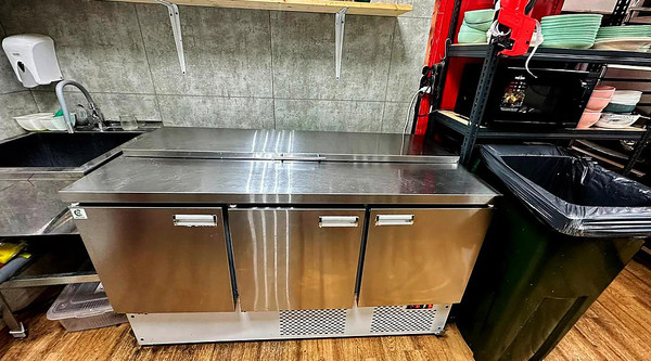 Изображение товара Стол холодильный ХотКолд Lark 1485х700х850 SLE1-111GN (саладетта)