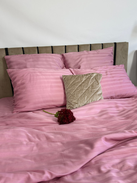 Изображение товара Комплект постельного белья Samsara Страйп-сатин 1.5сп 70х70 (пыльная роза)