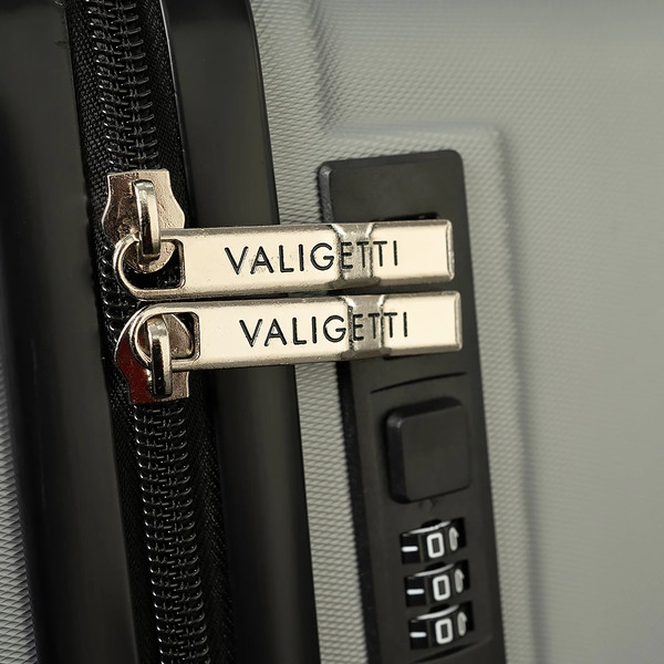 Изображение товара Чемодан на колесах Valigetti 340-1602/2-18SLV (серебристый)
