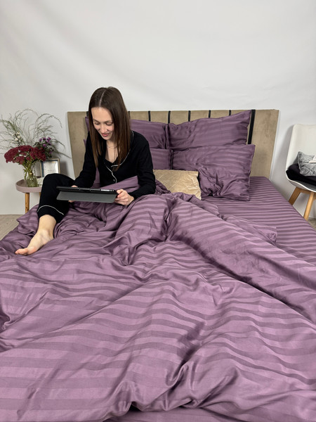 Изображение товара Комплект постельного белья Samsara Страйп-сатин 1.5сп 50х70 (черника)