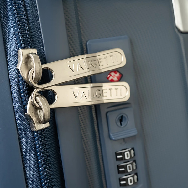 Изображение товара Чемодан на колесах Valigetti 344-8022/3-28NAV (темно-синий)