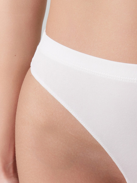 Изображение товара Комплект женских трусов Mark Formelle 412517-3 (р.98, белый)
