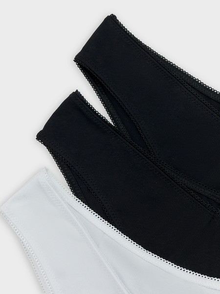 Изображение товара Комплект женских трусов Mark Formelle 412541-3 (р.98, черно-белый)