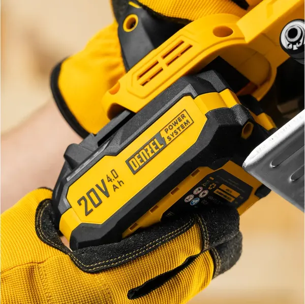 Изображение товара Дисковая пила Denzel CCSH-20-165 / 27405