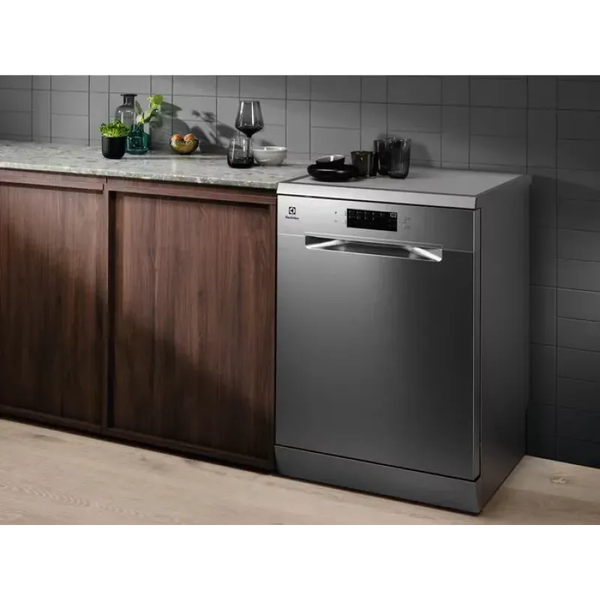Изображение товара Посудомоечная машина Electrolux ESA47210SX