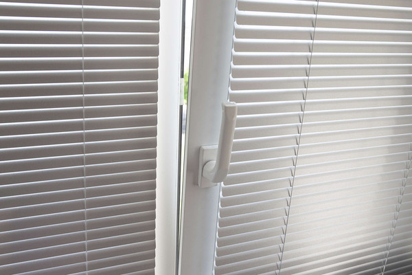 Изображение товара Жалюзи горизонтальные Delfa СГЖМ-311/13 (48x150, серебро брокат)