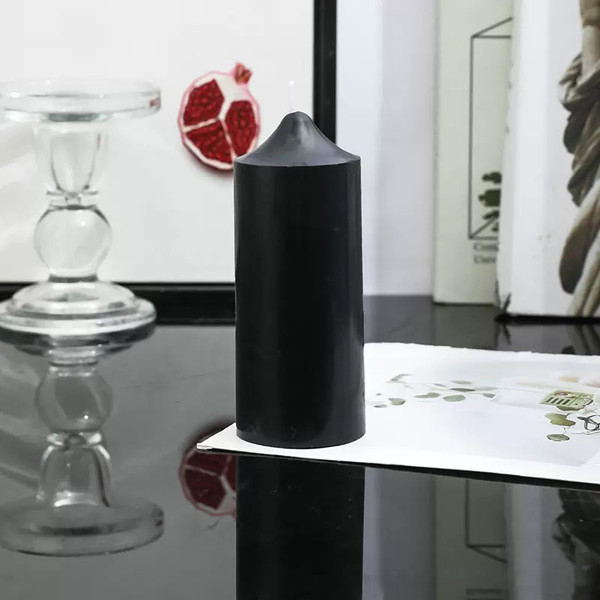 Изображение товара Свеча Sundays Home YS530-17/3 (5x12.5см, графит)