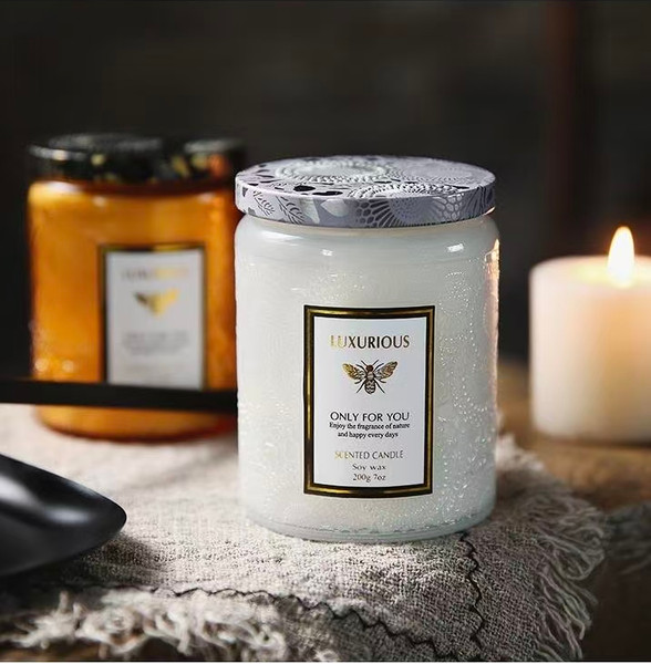 Изображение товара Свеча Sundays Home Английская груша-Фрезия / YS530-41/2 (8.8x8.3см)