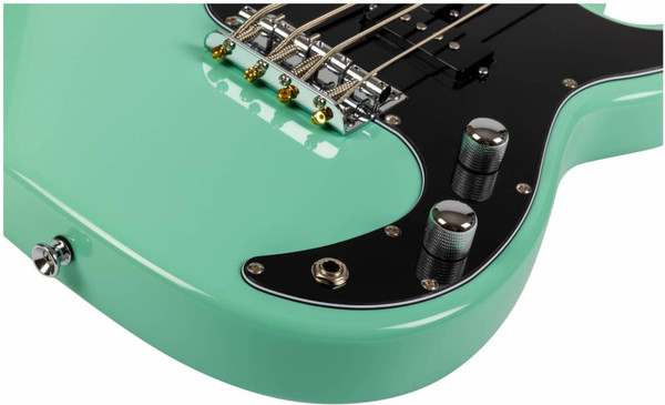 Изображение товара Бас-гитара Flight Mini Bass Lite SFG