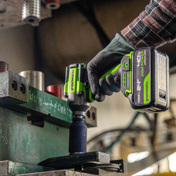 Изображение товара Аккумуляторный гайковерт Greenworks IW5500 бесщеточный 24V / 3805007 (без АКБ и ЗУ)