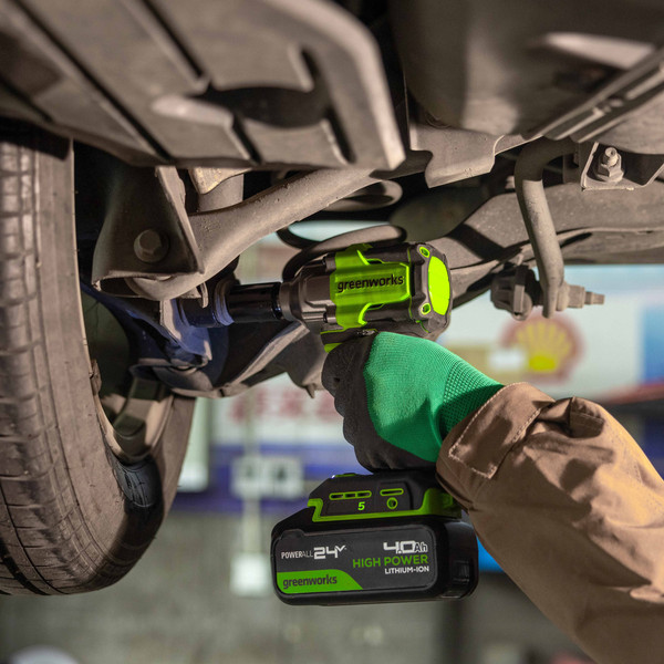 Изображение товара Аккумуляторный гайковерт Greenworks IW5500 / 3805007CUB