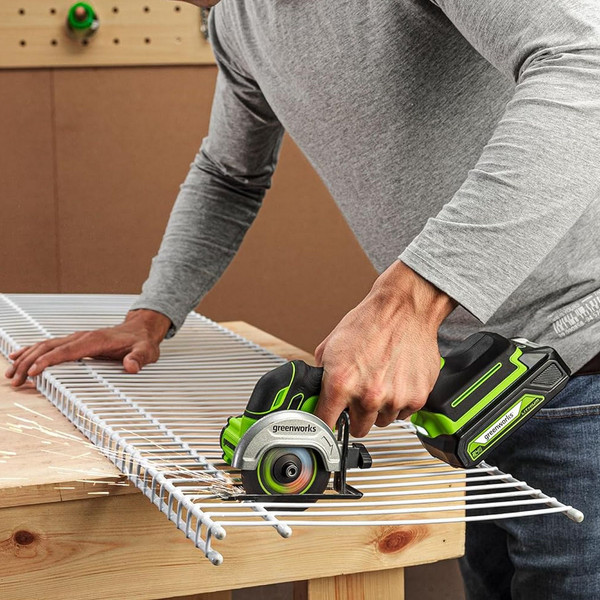 Изображение товара Угловая шлифовальная машина Greenworks GD24UCS / 3402007CUA