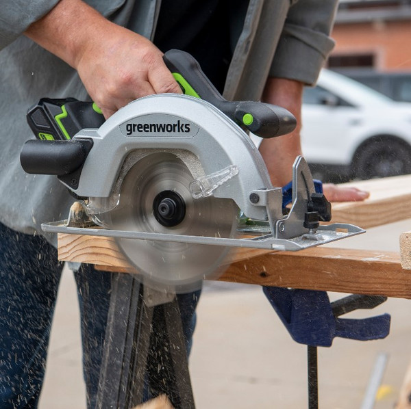 Изображение товара Дисковая пила Greenworks GD24CS бесщеточная 24V / 1500907CUB (с АКБ 4Ач и ЗУ)