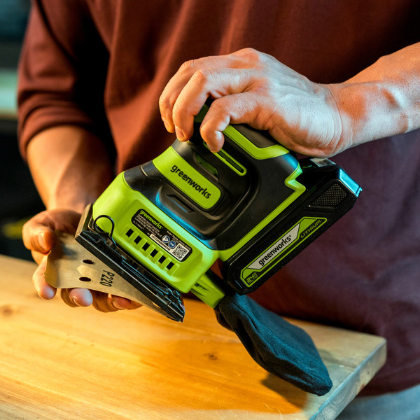 Изображение товара Вибрационная шлифовальная машина Greenworks G24SS14 / 3100507CUA