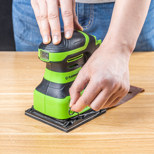 Изображение товара Вибрационная шлифовальная машина Greenworks G24SS14 / 3100507CUA