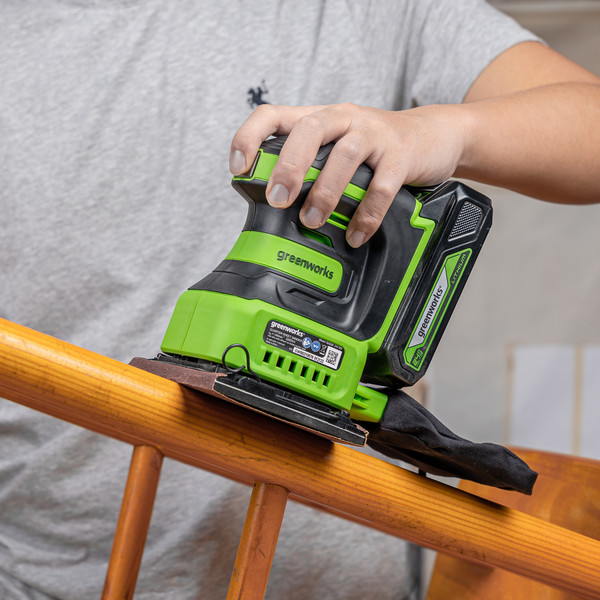 Изображение товара Вибрационная шлифовальная машина Greenworks G24SS14 / 3100507CUA