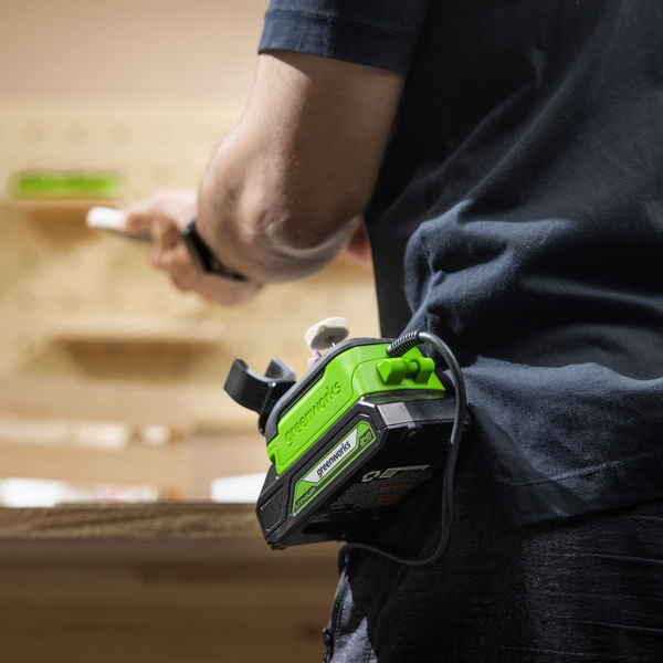 Изображение товара Гравер Greenworks G24RT бесщеточный 24V / 3200807CUA (с АКБ 2Ач, ЗУ, сумкой и оснасткой 52шт)