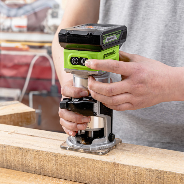 Изображение товара Фрезер Greenworks G24RO / 3502507CUA