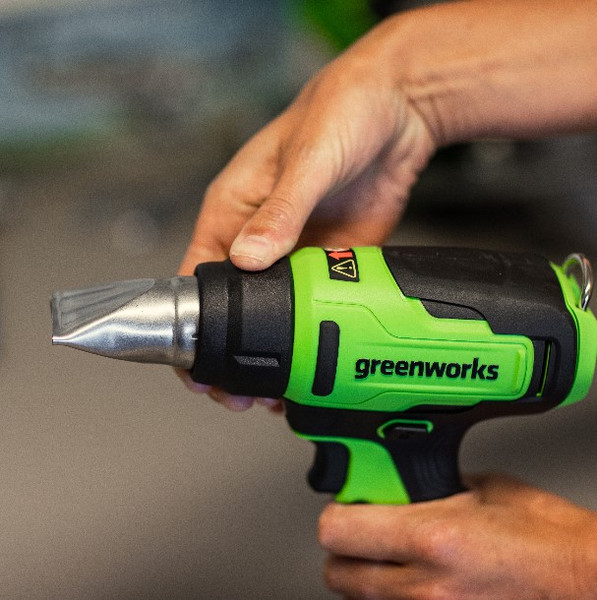 Изображение товара Строительный фен Greenworks G24HG 24V 550°С / 3400207CUB (с АКБ 4Ач и ЗУ)