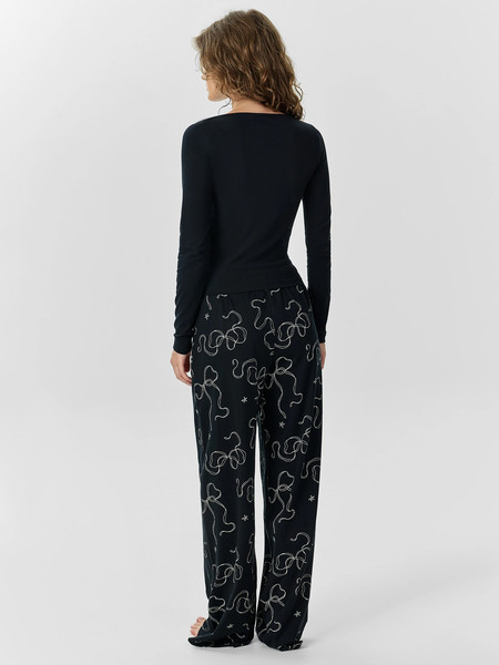 Изображение товара Комплект домашней одежды Mark Formelle 592320 (р.164/170-84-90, черный/бантики на черном)