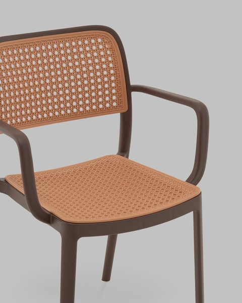 Изображение товара Стул пластиковый Stool Group Yona с подлокотниками / PP-297 (коричневый)